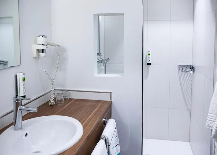 Hotel Bernstein Nordhelle 2*